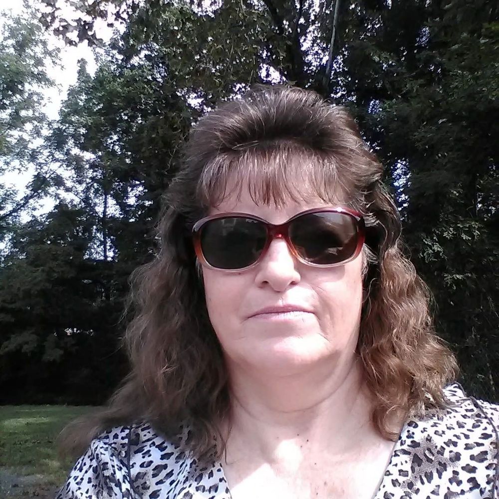 Meet your Posher, Joyce